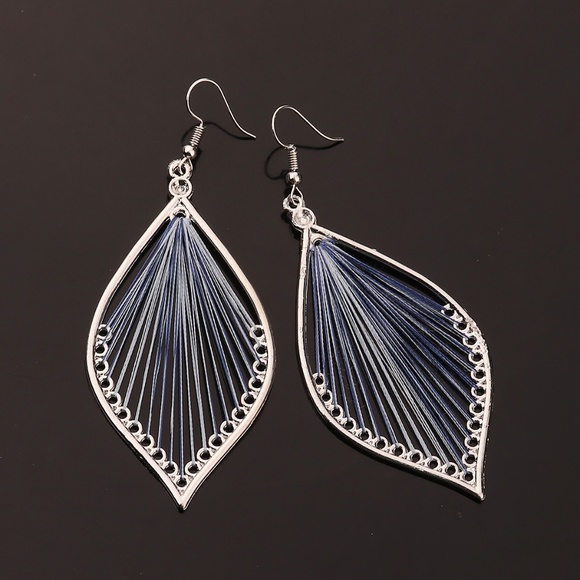 Boho Chic Thread Strung Blue Tone Leaf Earrings - Picture 5 of 6